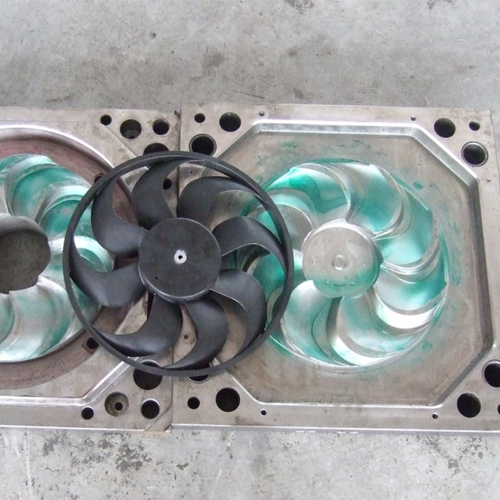 auto parts mould 01